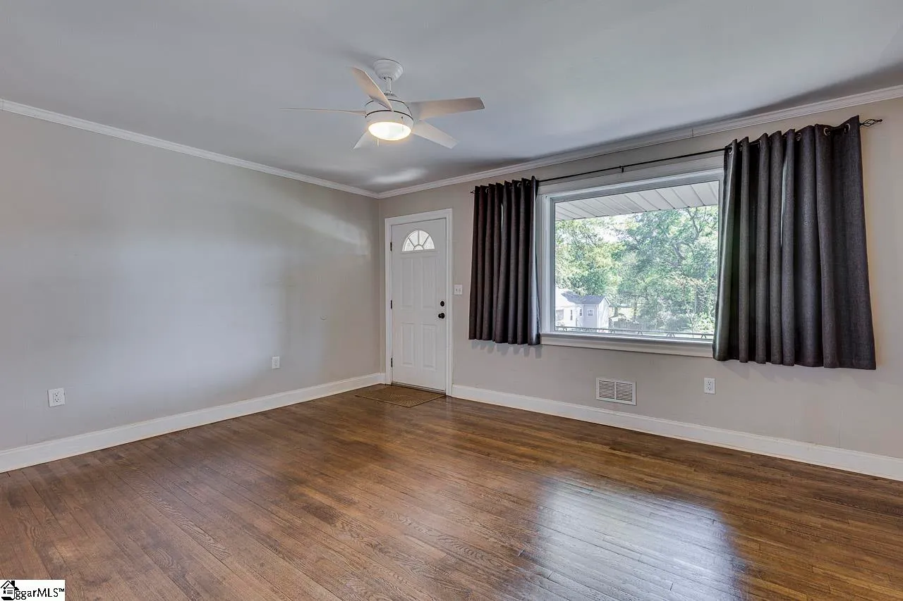 Property image 4 at 14 Carter Street, Greenville, SC 29607