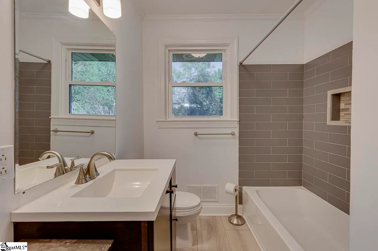 Property image 5 at 14 Carter Street, Greenville, SC 29607