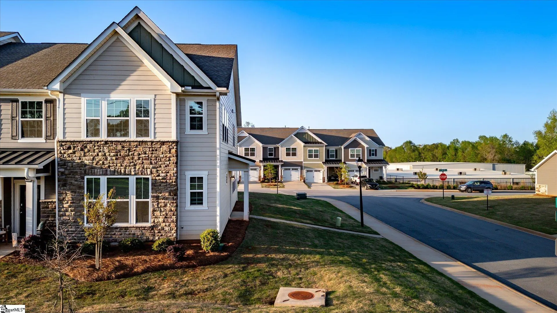 Hawkins Park, Travelers Rest Community
