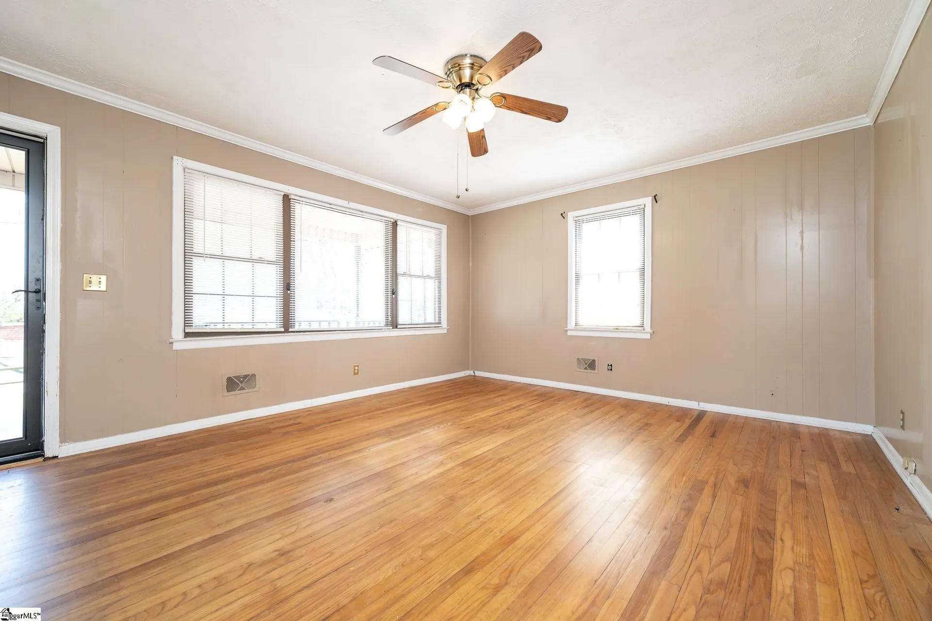 Property image 4 at 804 S Texas Avenue, Greenville, SC 29611