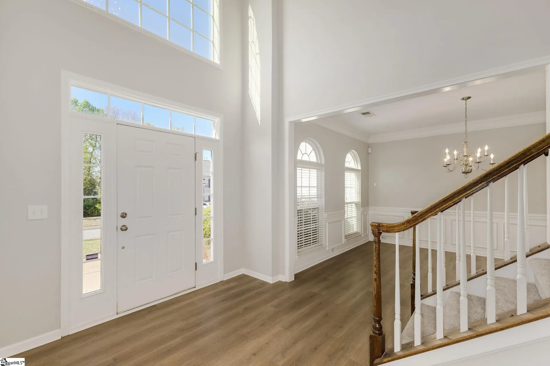 Property image 3 at 102 Winding River Lane, Simpsonville, SC 29681