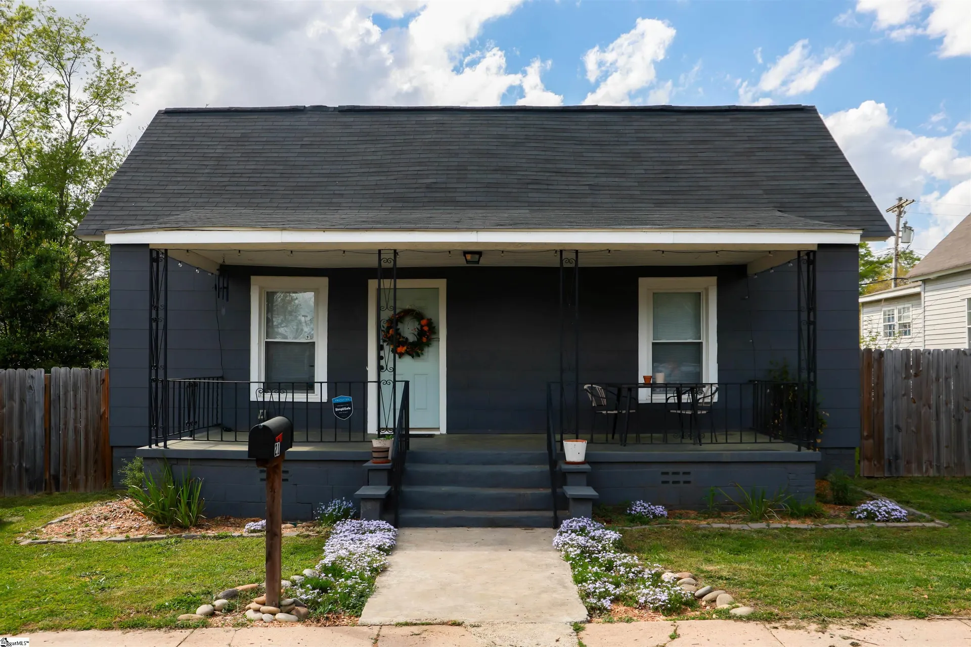 21 Webb Street