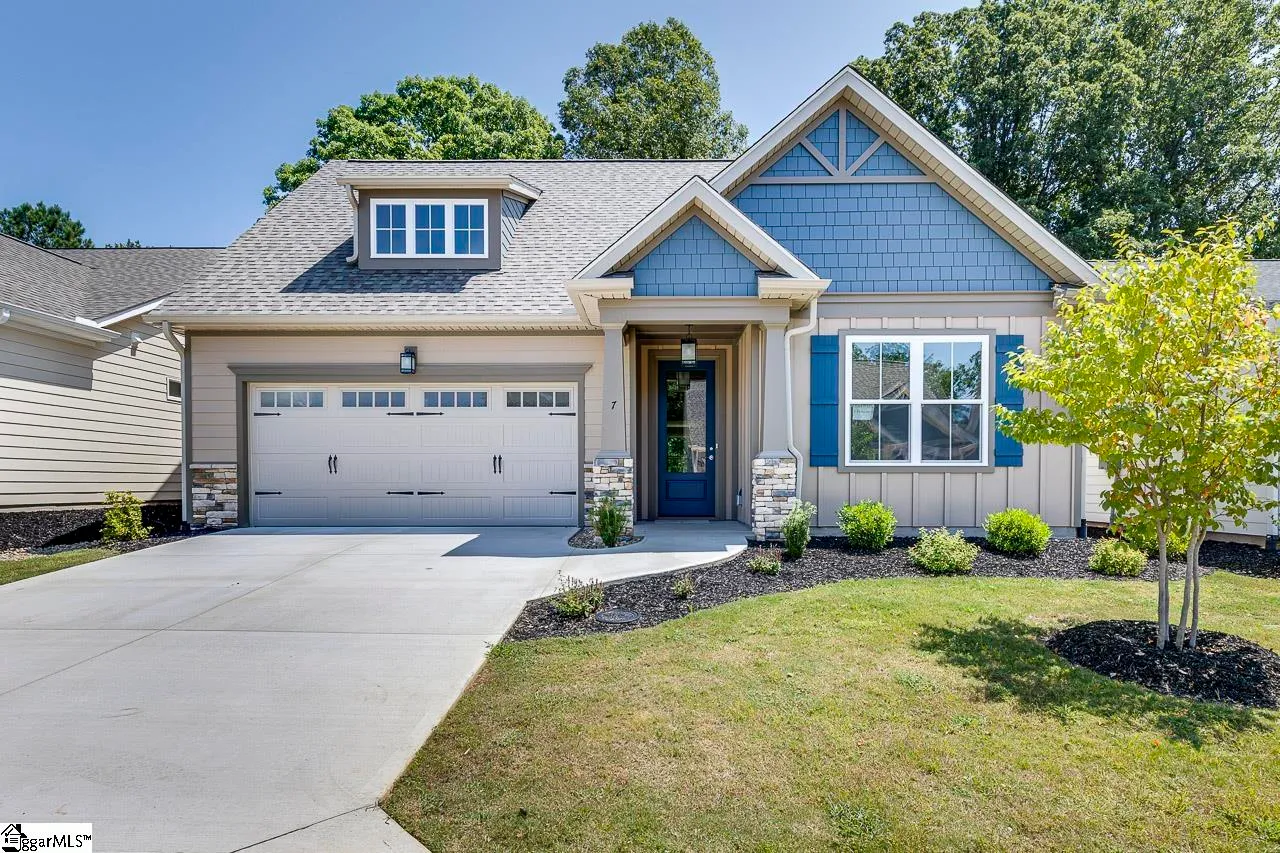 7 Pineglen Court