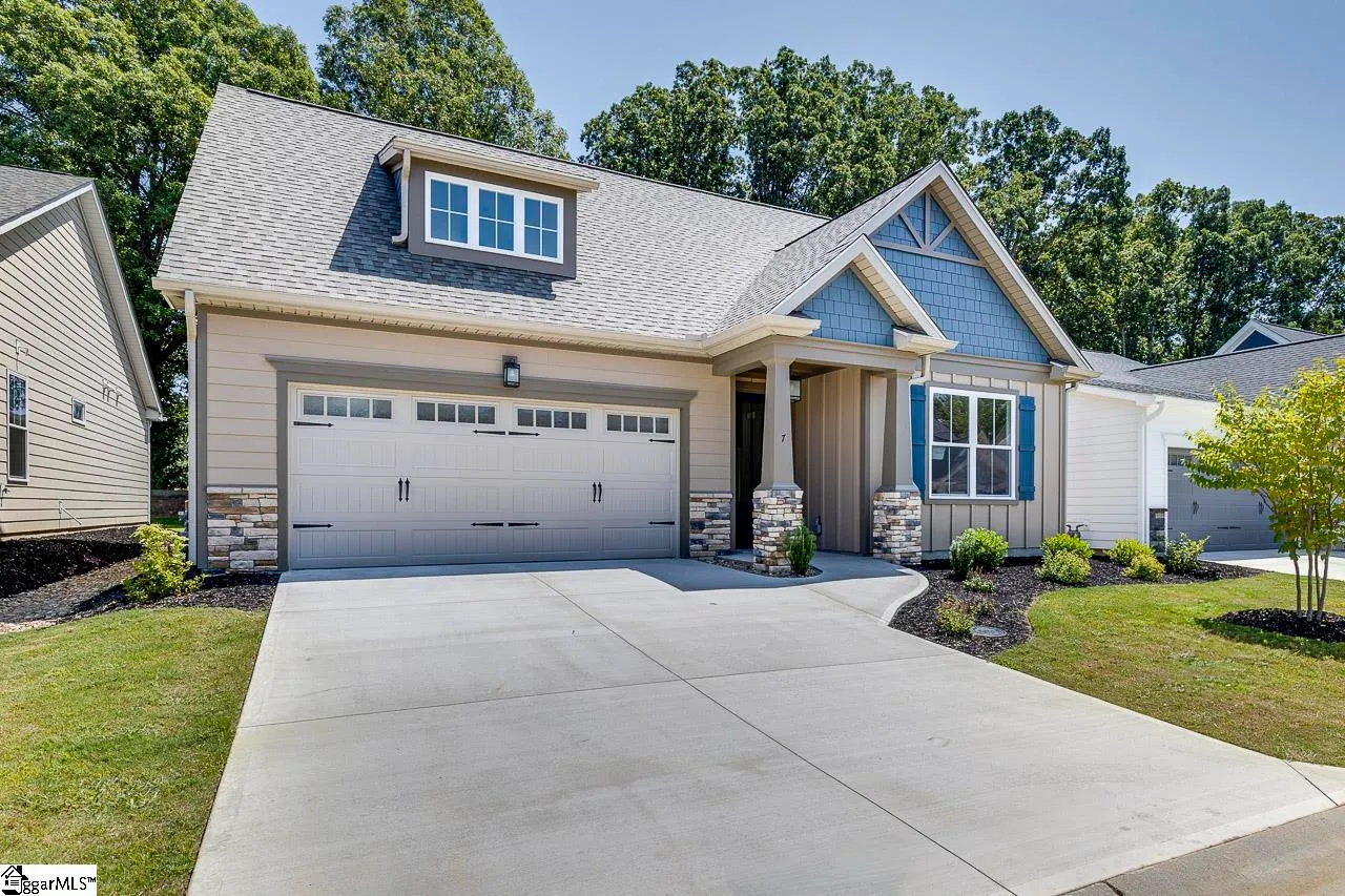 Property image 3 at 7 Pineglen Court, Simpsonville, SC 29680