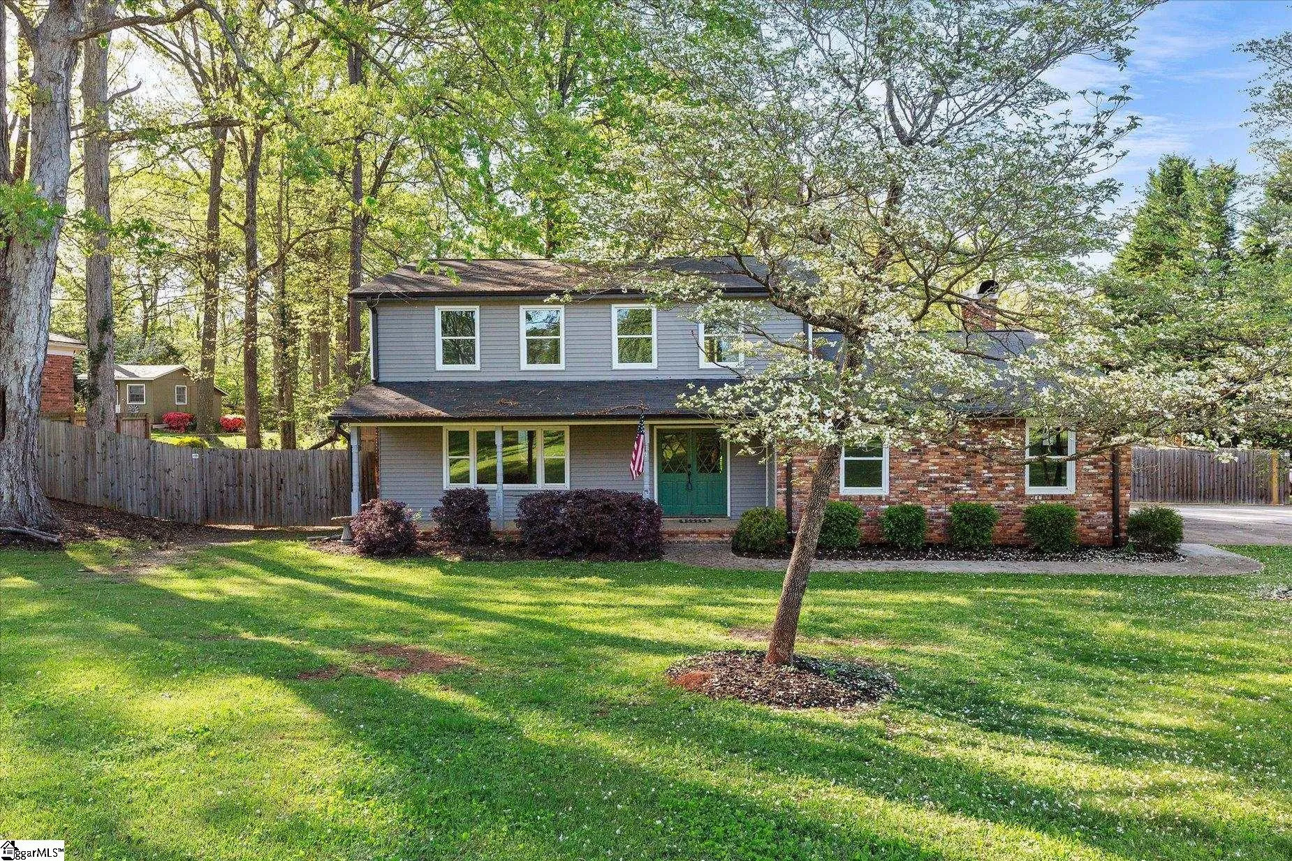 Pierce Acres, Spartanburg Community