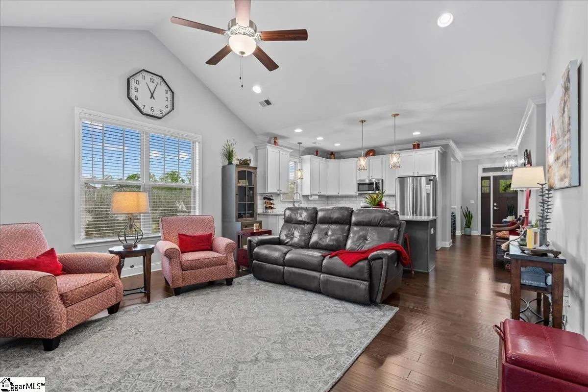 Property image 4 at 217 Grayson Drive, Travelers Rest, SC 29690