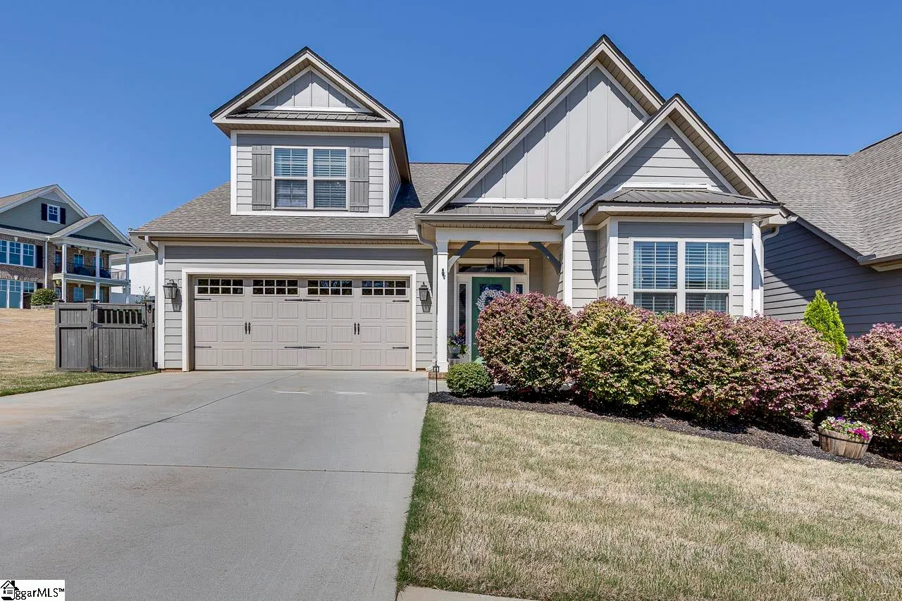 Property image 2 at 301 Farmers Market Street, Taylors, SC 29687