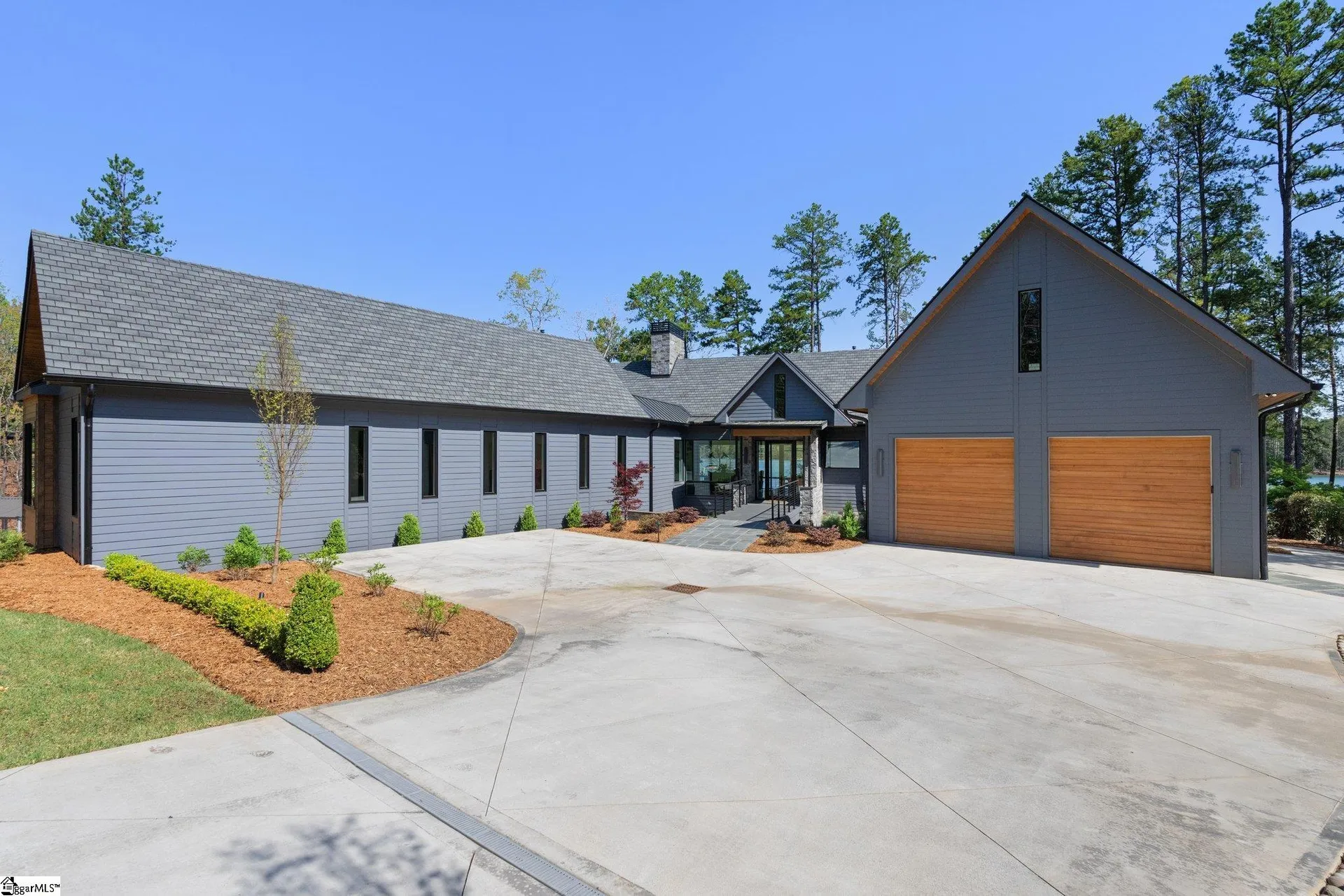 Property image 3 at 607 Longview Court, Seneca, SC 29672