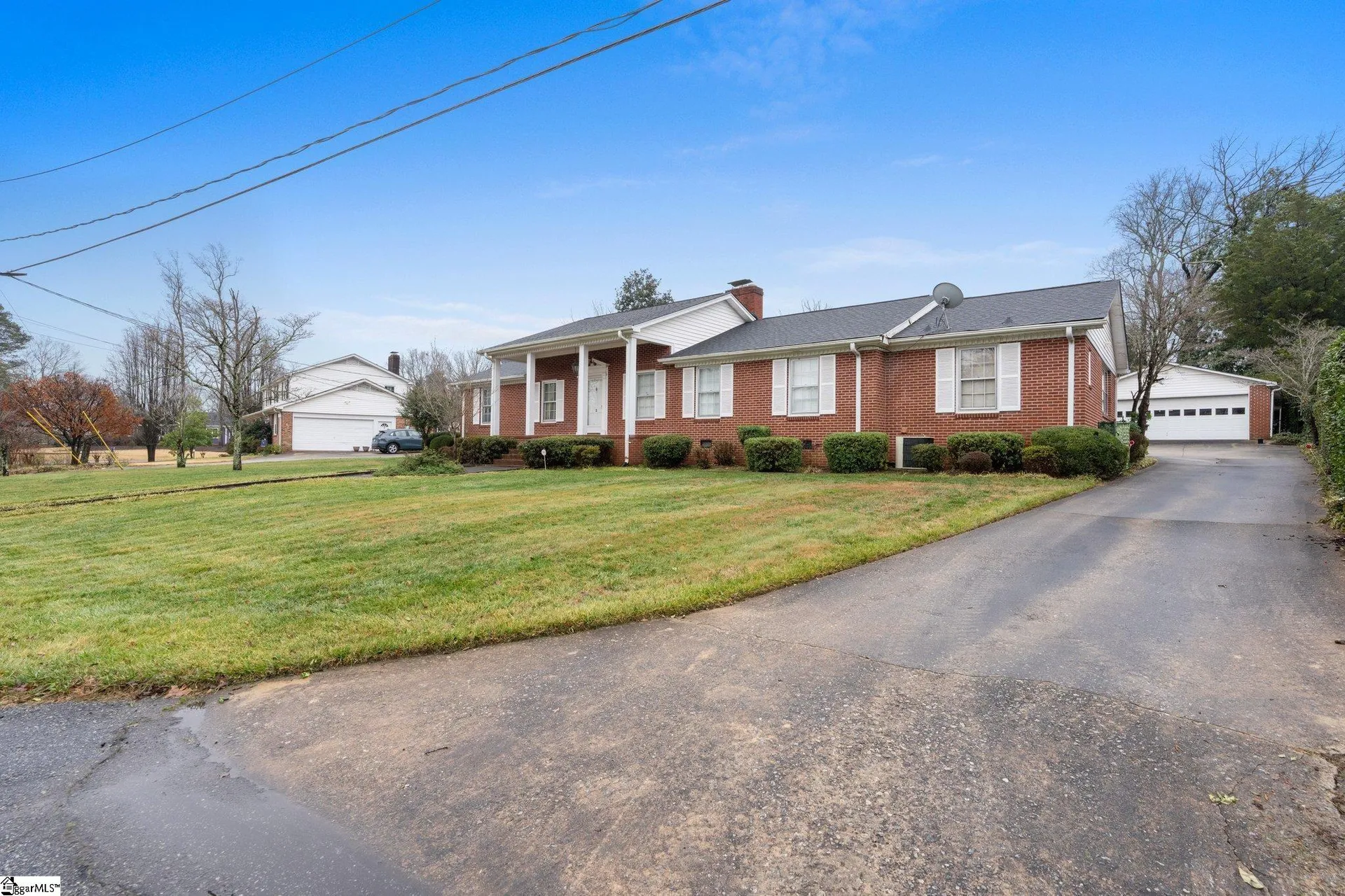 Property image 3 at 2 Woodfern Circle, Greenville, SC 29615
