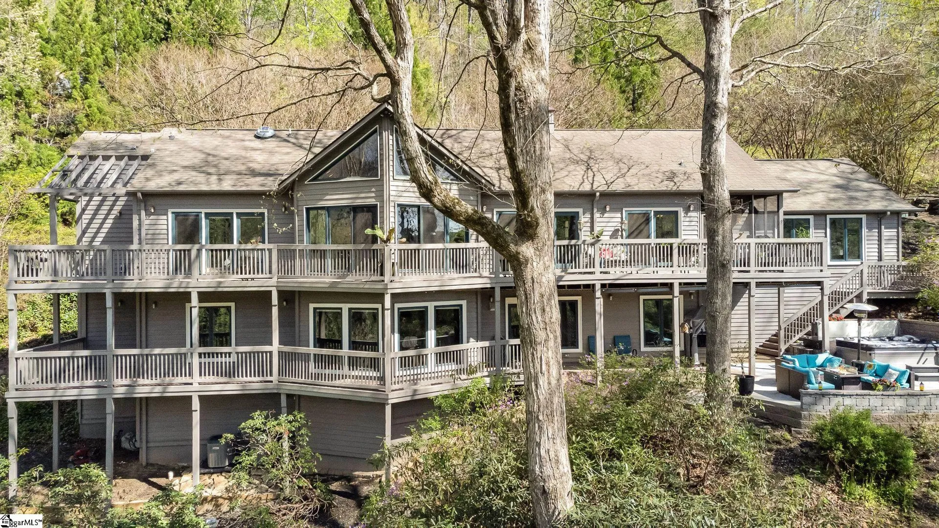 119 Foxboro Road