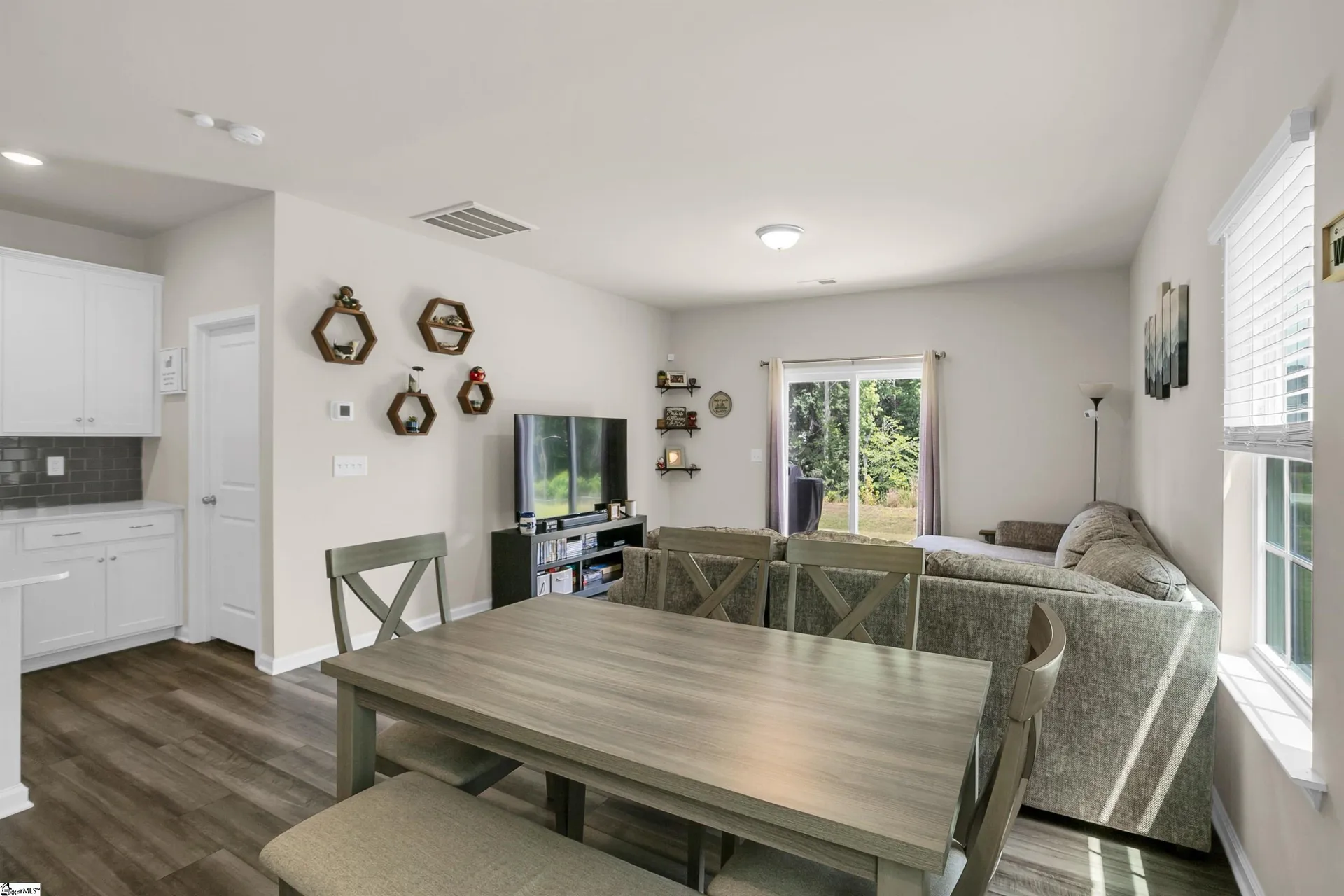 Property image 5 at 209 Magnolia Street, Reidville, SC 29375