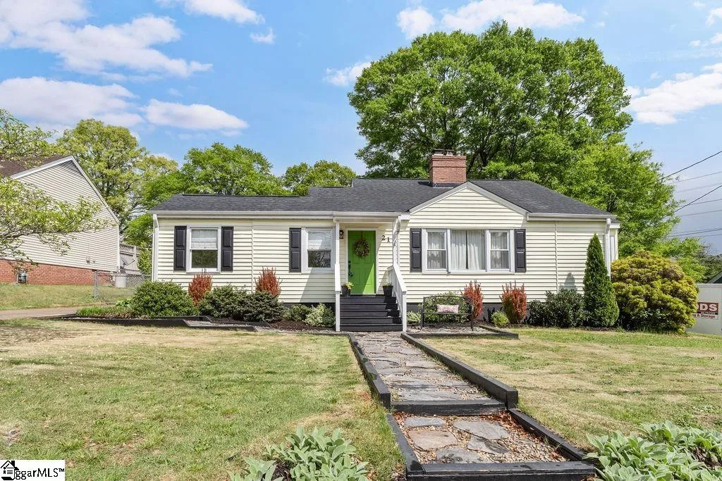 Property image 2 at 21 Sewanee Avenue, Greenville, SC 29609