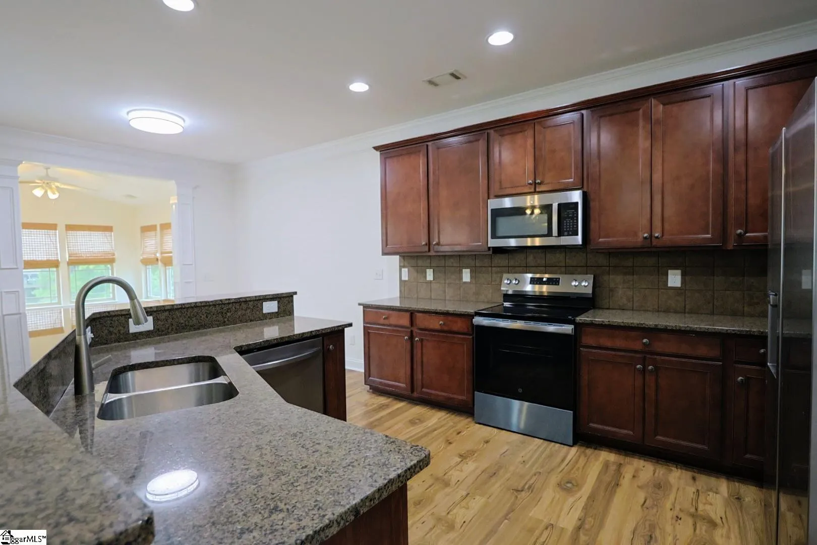 Property image 3 at 314 Park Ridge Circle, Greer, SC 29651