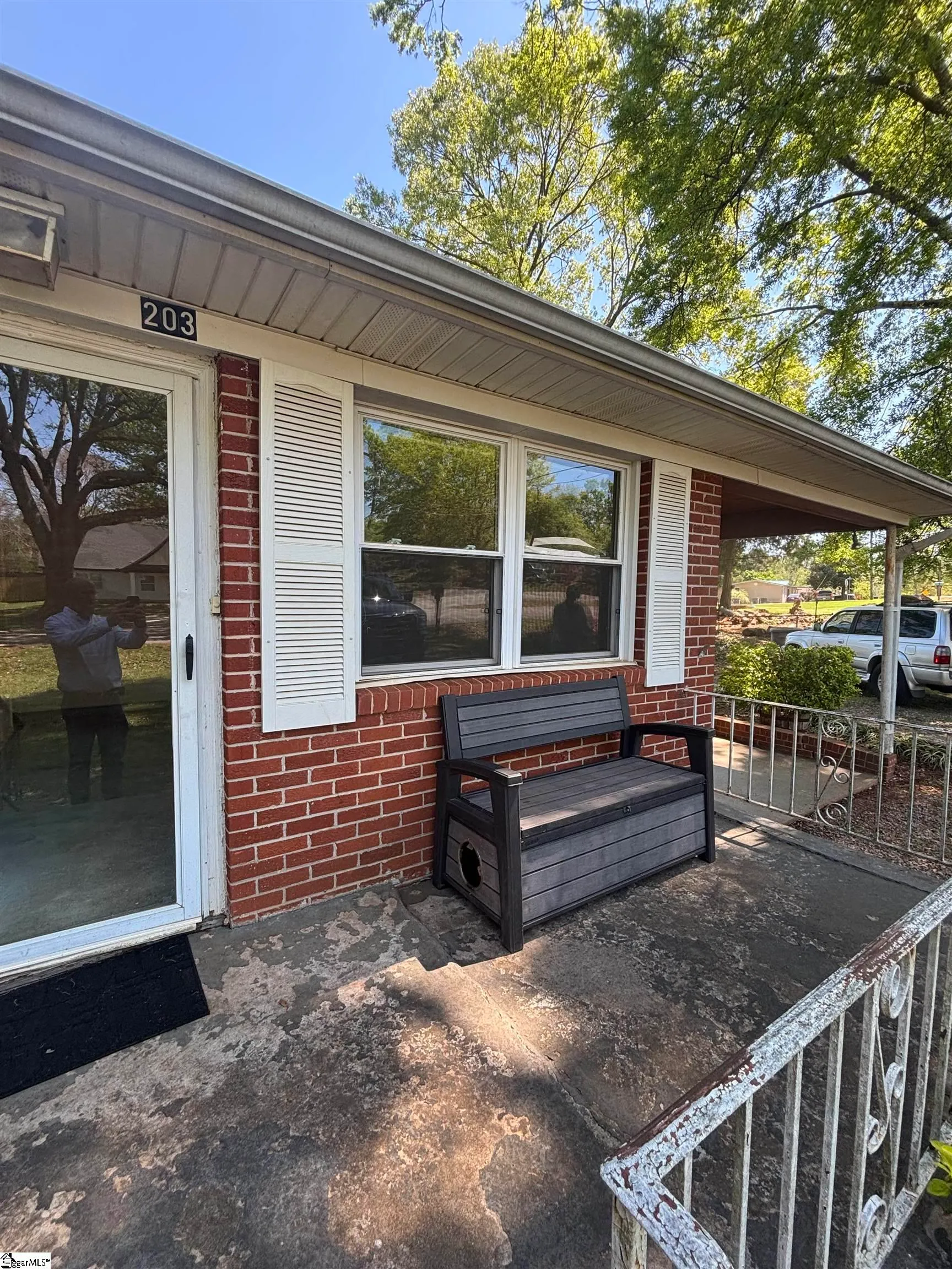 Property image 3 at 203 Sulphur Springs Drive, Greenville, SC 29617