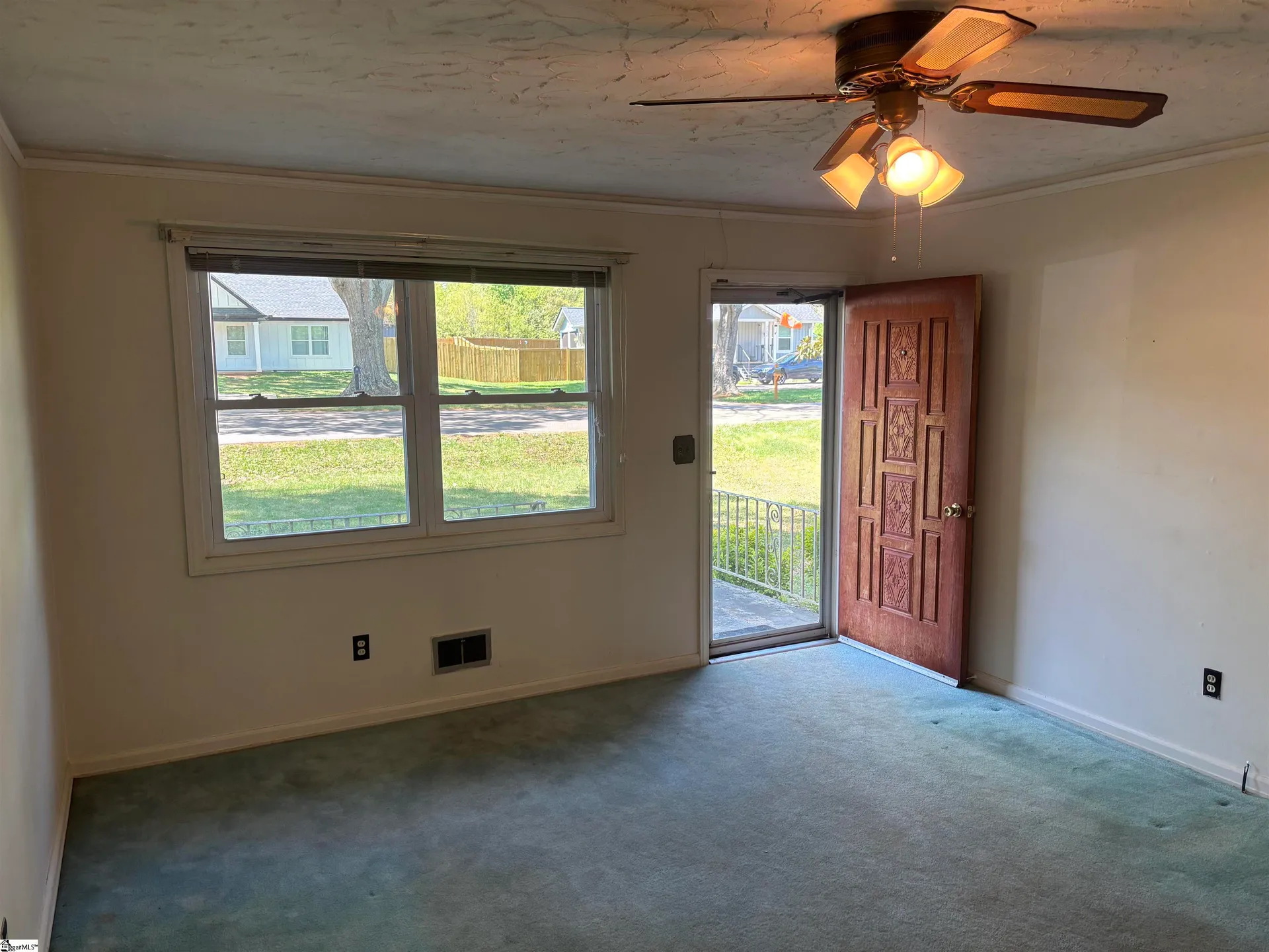 Property image 4 at 203 Sulphur Springs Drive, Greenville, SC 29617