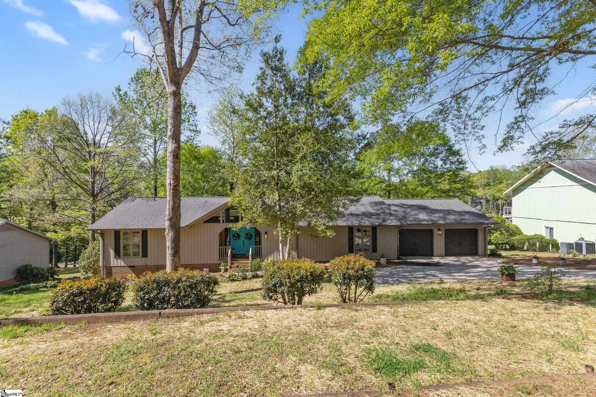 Pebble Creek, Taylors Community