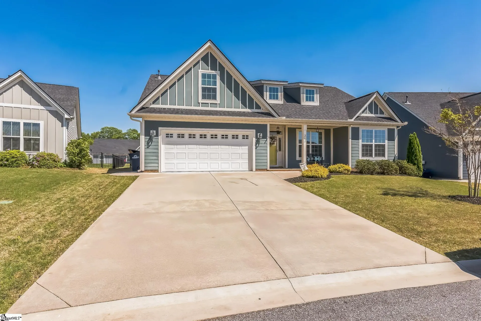 Martins Trail, Anderson Community