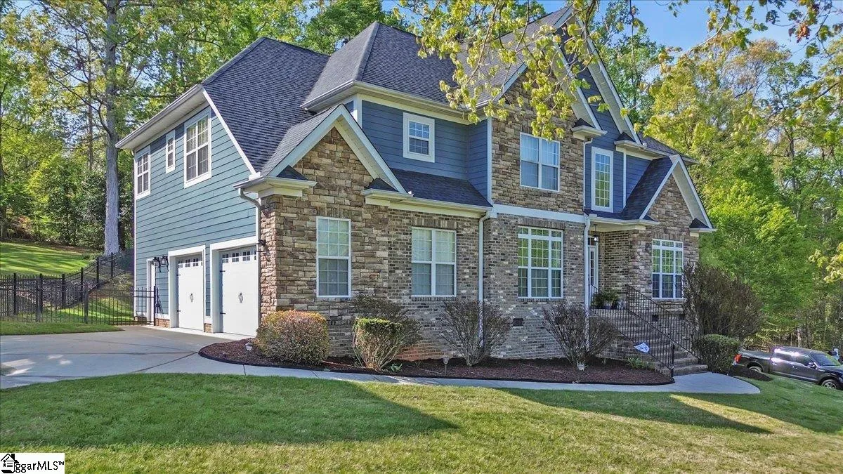 Property image 2 at 1017 Bent Creek Run, Greer, SC 29651