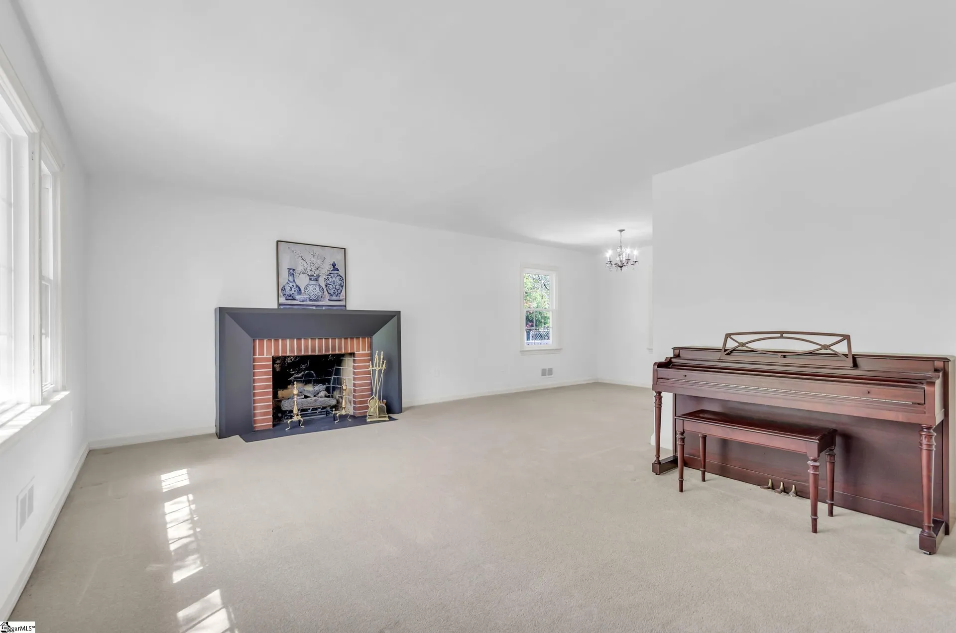 Property image 3 at 10 Wildwood Road, Greenville, SC 29615