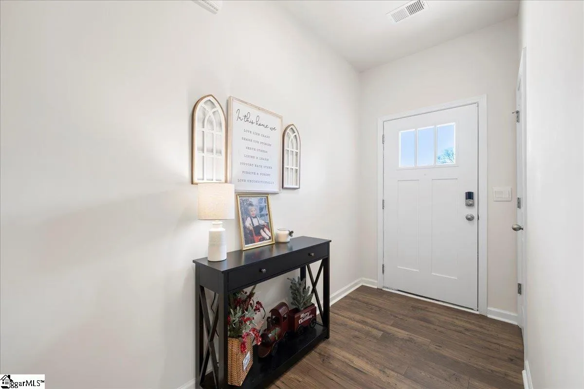 Property image 2 at 165 Slateford Circle, Piedmont, SC 29673