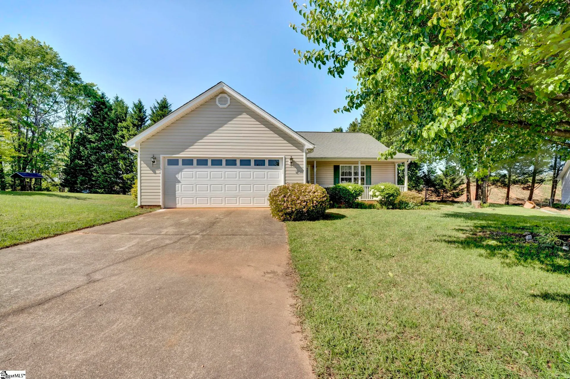 121 Meadow Hill Way