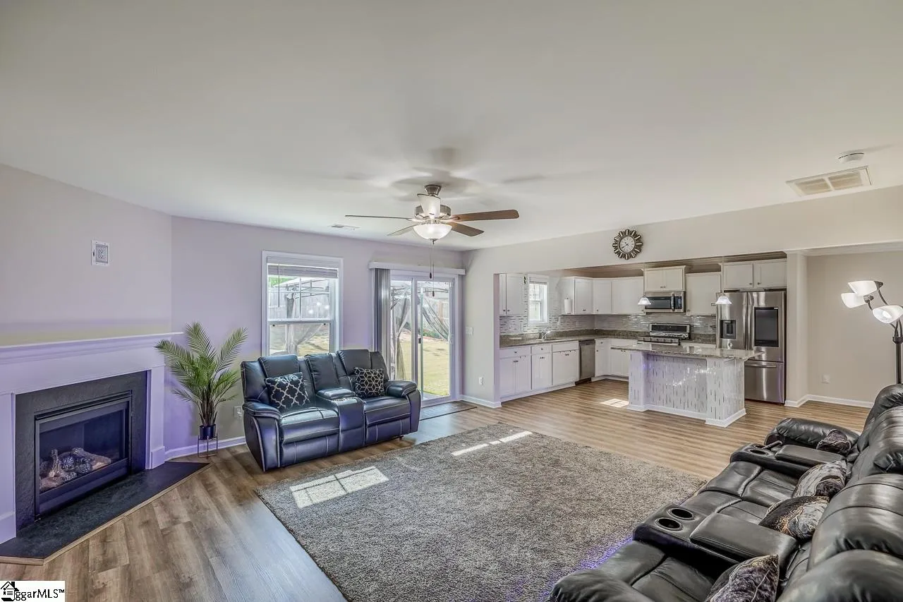 Property image 3 at 300 Anduin Way, Fountain Inn, SC 29644