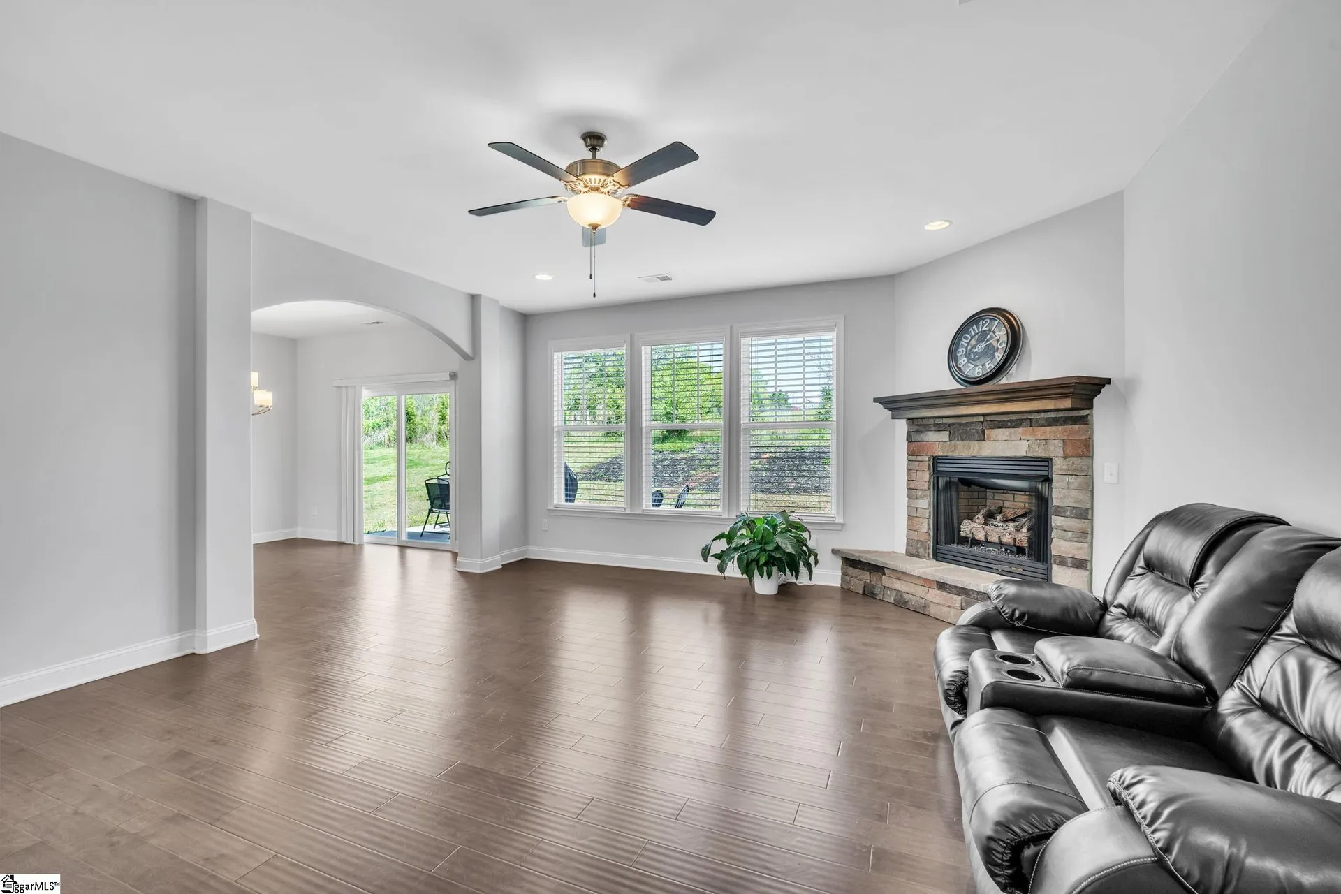 Property image 4 at 3 Bishop Lake Way, Taylors, SC 29687