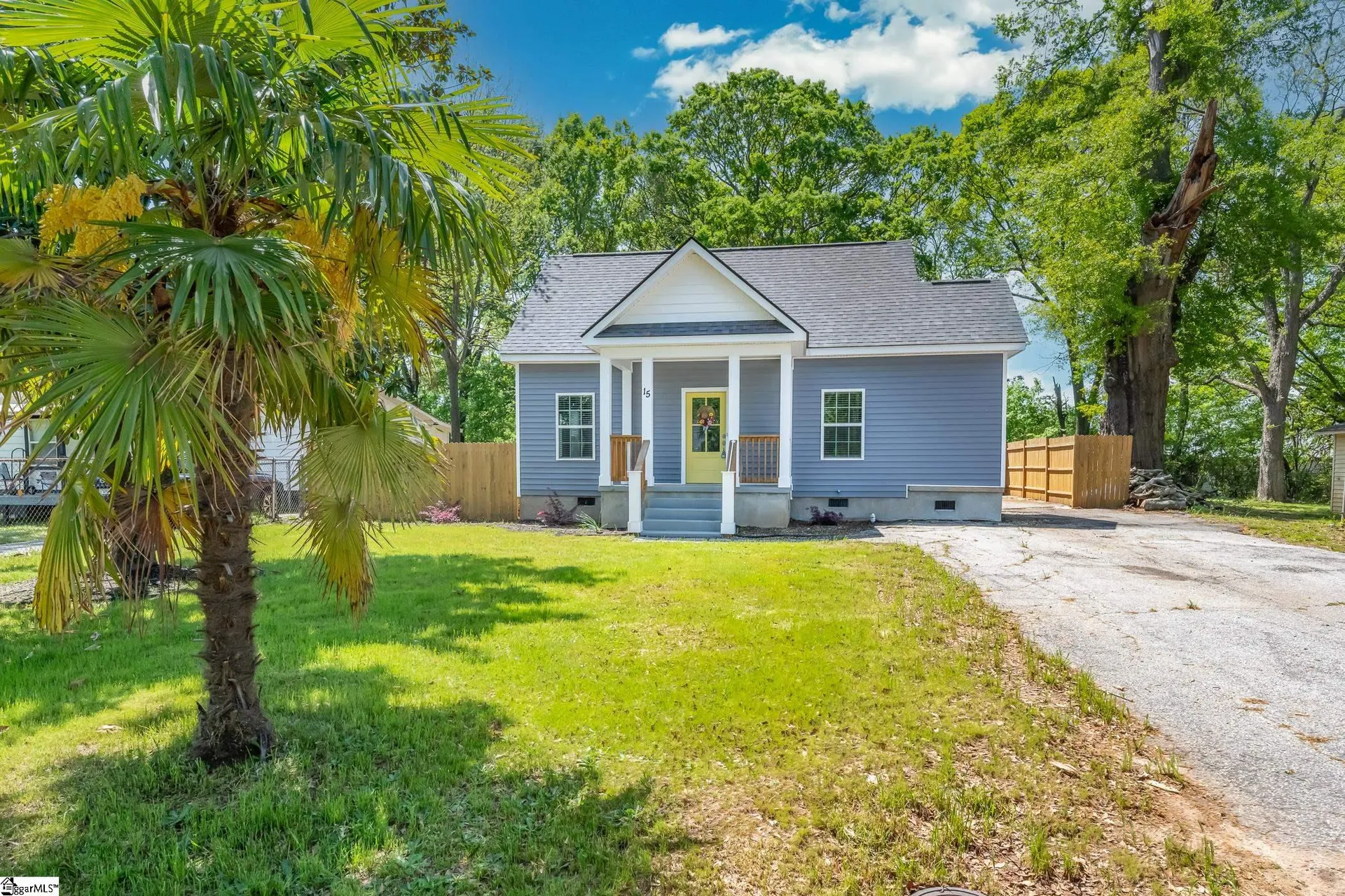 Property image 3 at 15 W Wilburn Avenue, Greenville, SC 29611