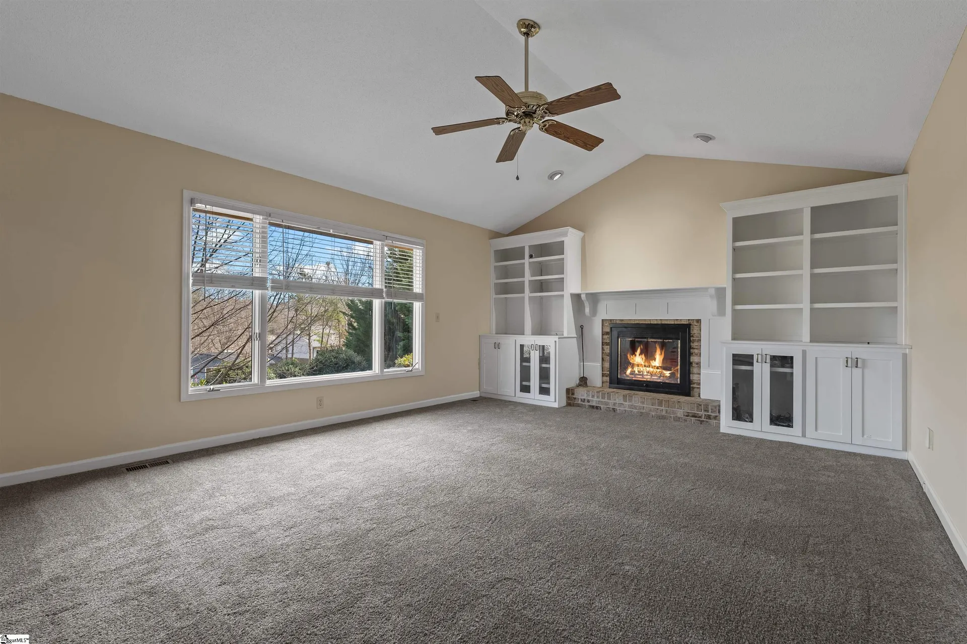 Property image 3 at 1605 Keowee Lakeshore Drive, Seneca, SC 29672