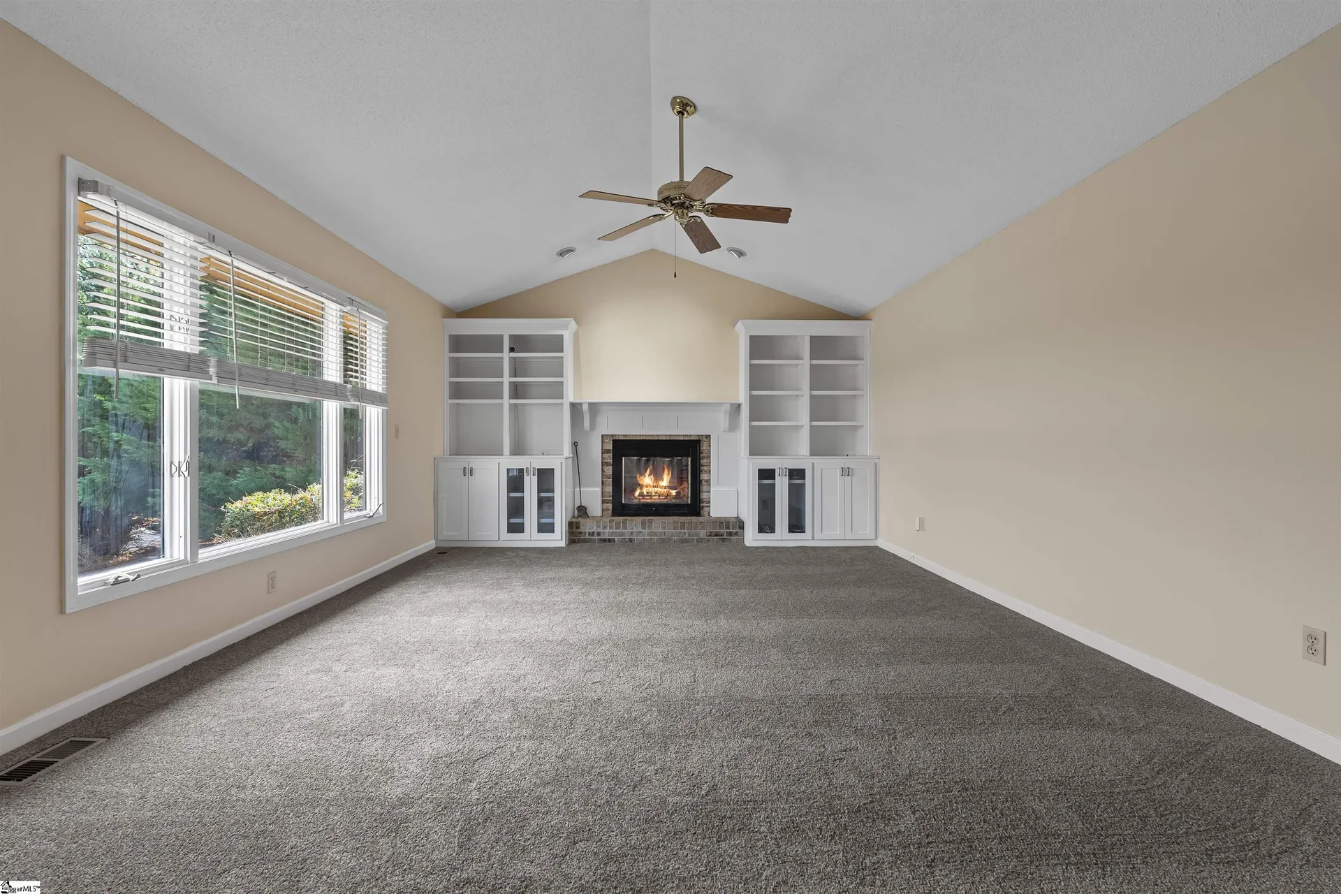 Property image 4 at 1605 Keowee Lakeshore Drive, Seneca, SC 29672
