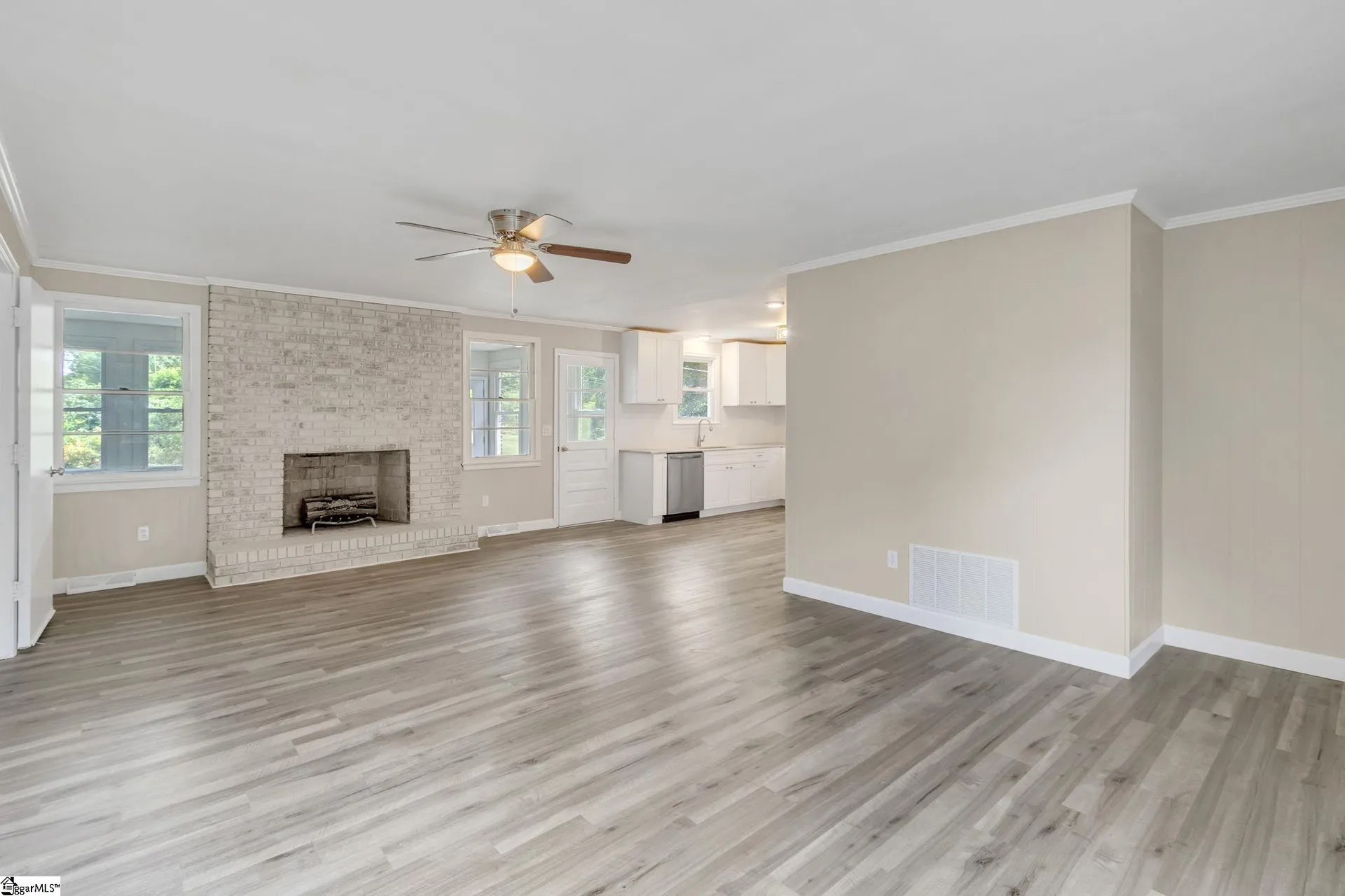 Property image 4 at 107 Carriage Lane, Simpsonville, SC 29681