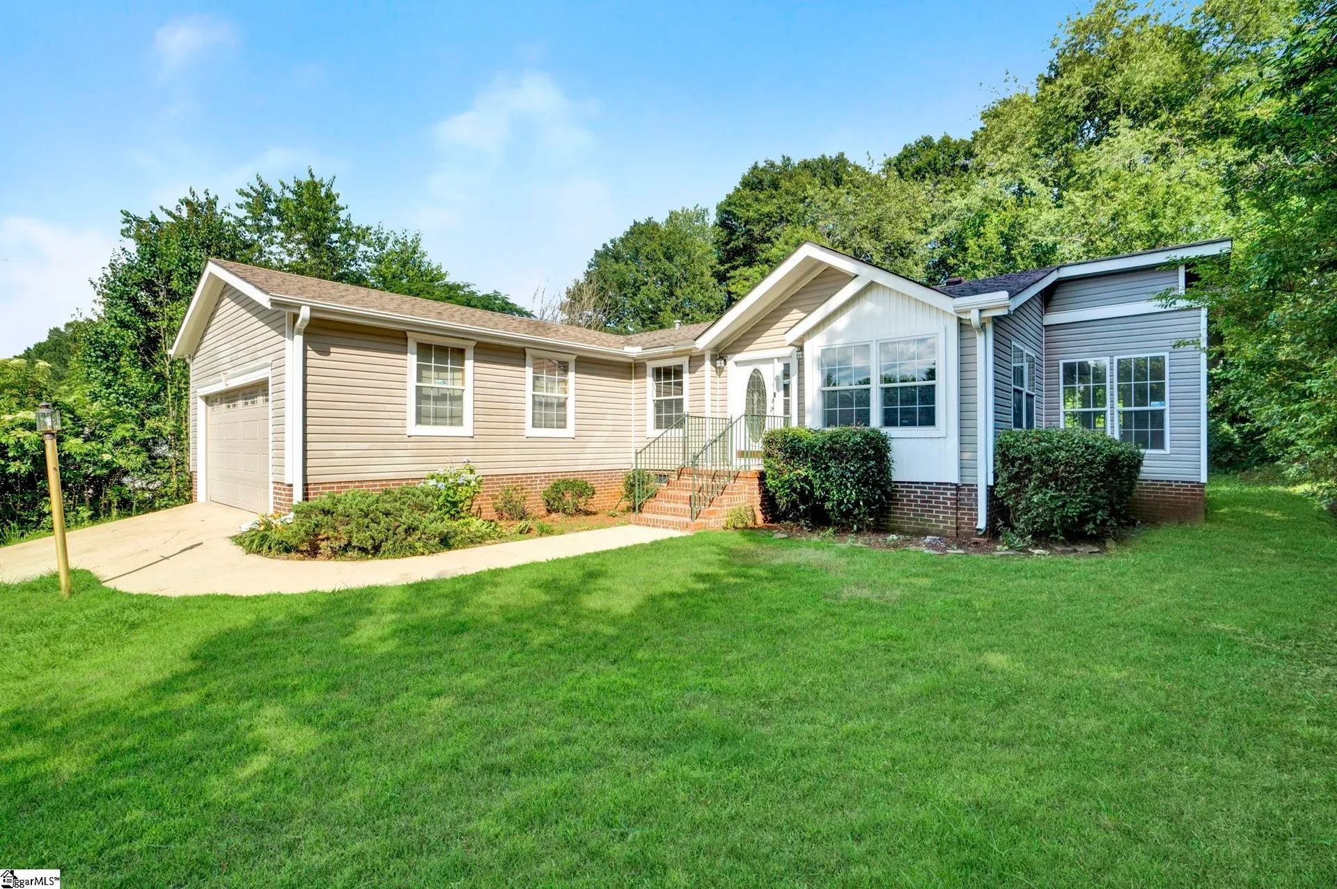 Property image 2 at 114 Yukon Drive, Greenville, SC 29605