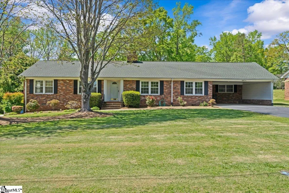 6 Barbara Avenue