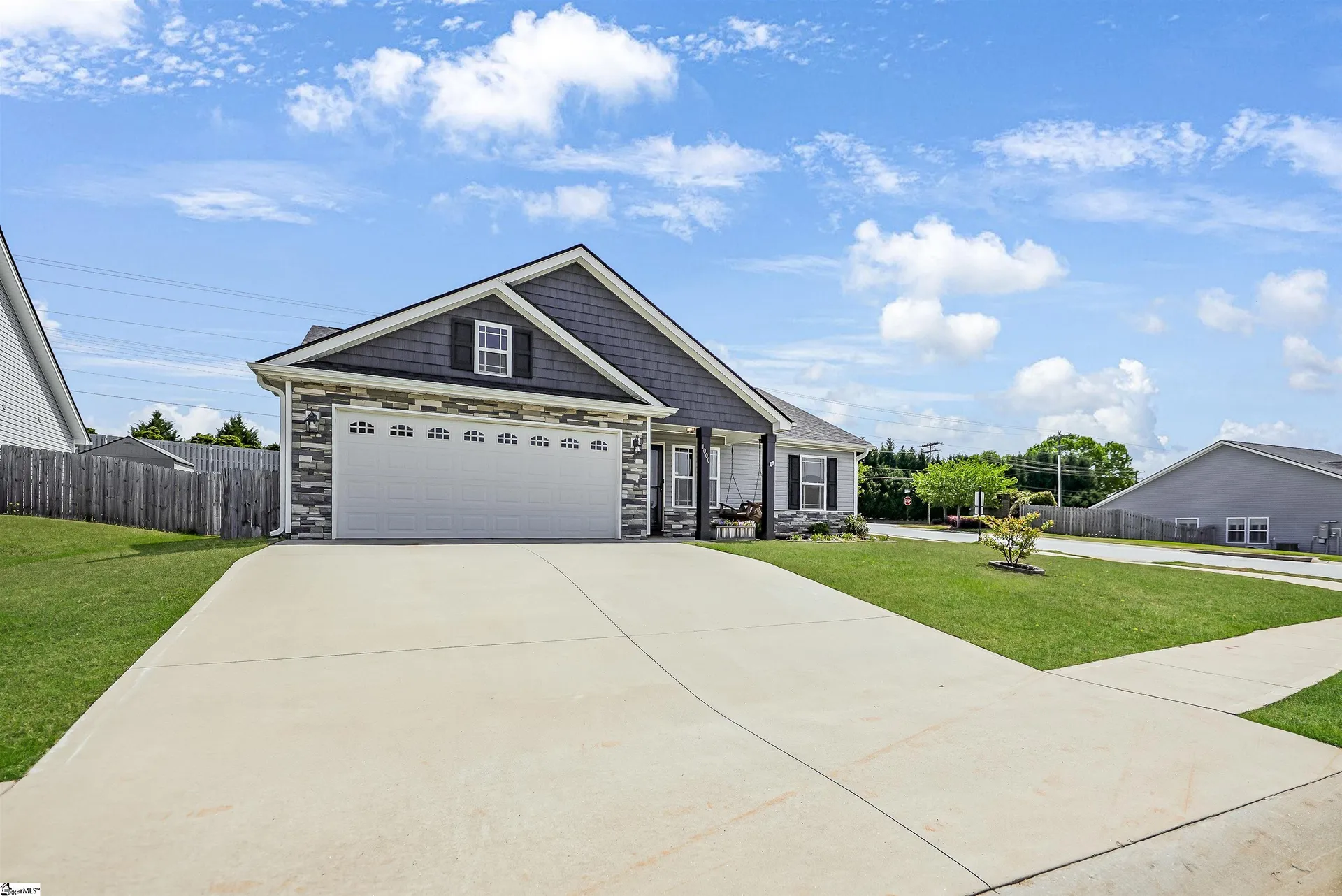 Property image 2 at 1000 Rosabella Lane, Greer, SC 29651