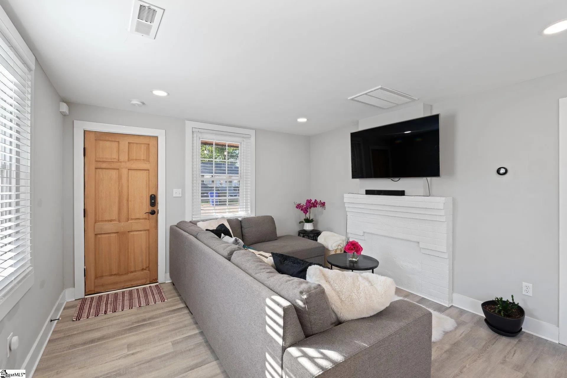 Property image 4 at 112 Arden St Extension, Greenville, SC 29607