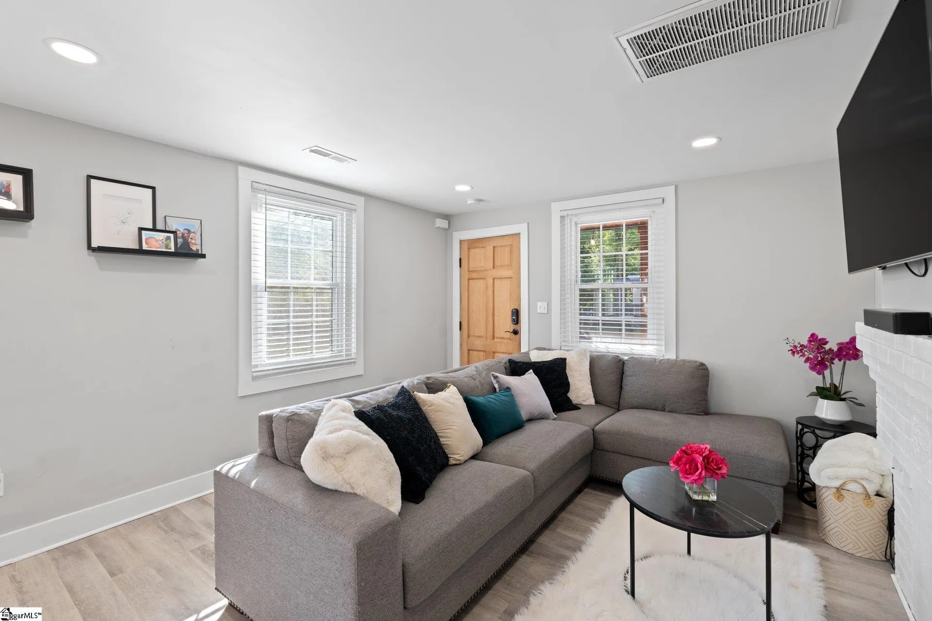 Property image 5 at 112 Arden St Extension, Greenville, SC 29607