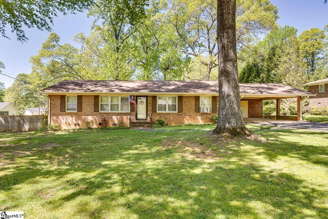 10 Whitman Drive