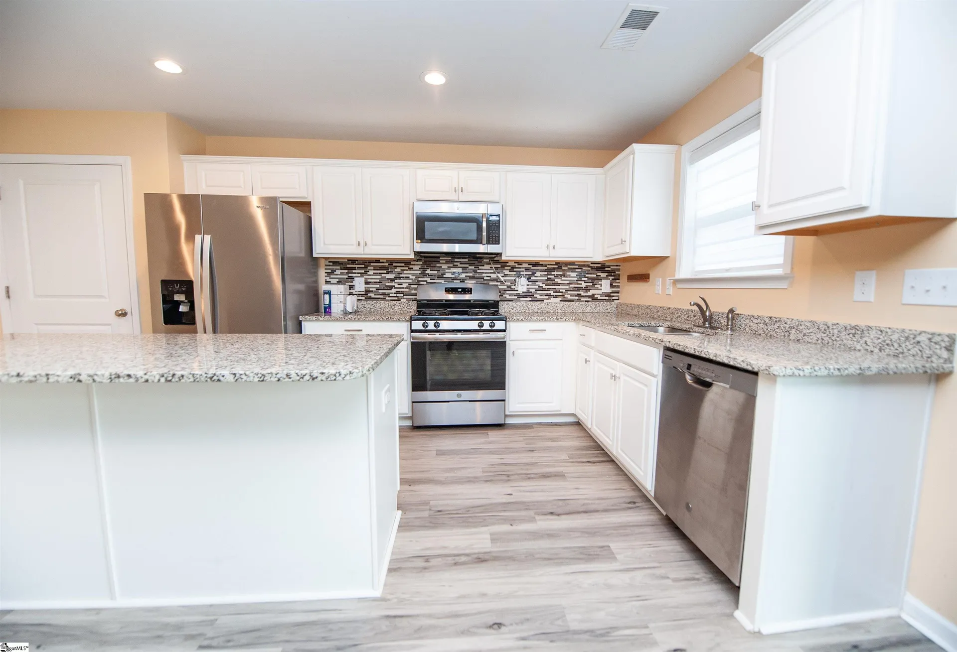 Property image 5 at 594 Ridgeville Crossing Drive, Inman, SC 29349