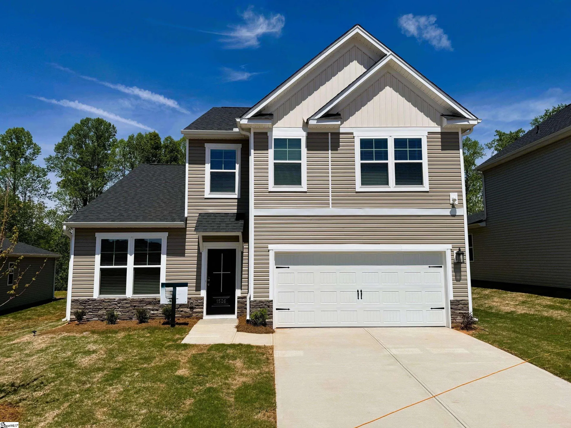 1526 Honeybee Lane