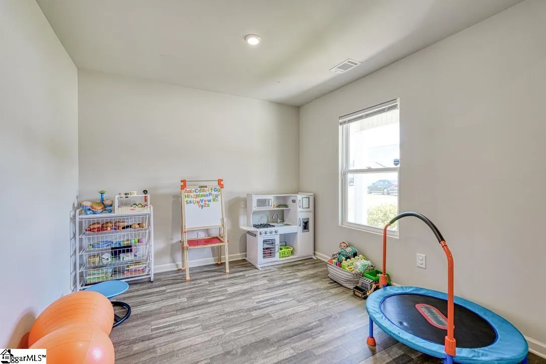Property image 3 at 716 Tacoma Trail, Spartanburg, SC 29307