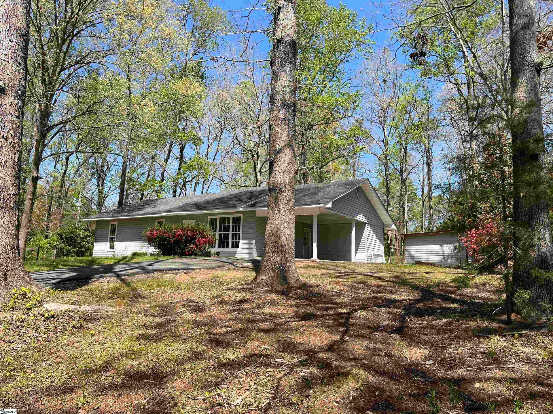 Property image 3 at 11 Virginia Avenue, Travelers Rest, SC 29690