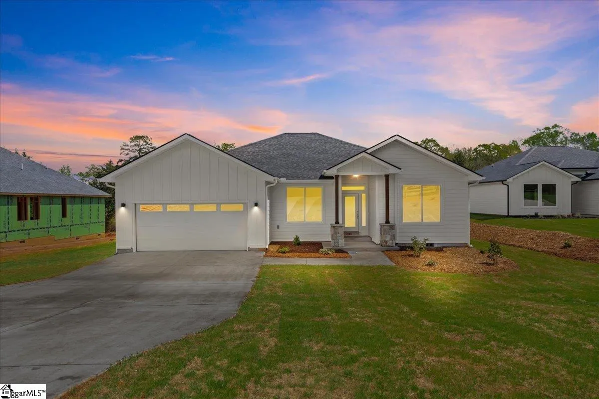 Property image 2 at 204 Tot Howell Road, Greer, SC 29651