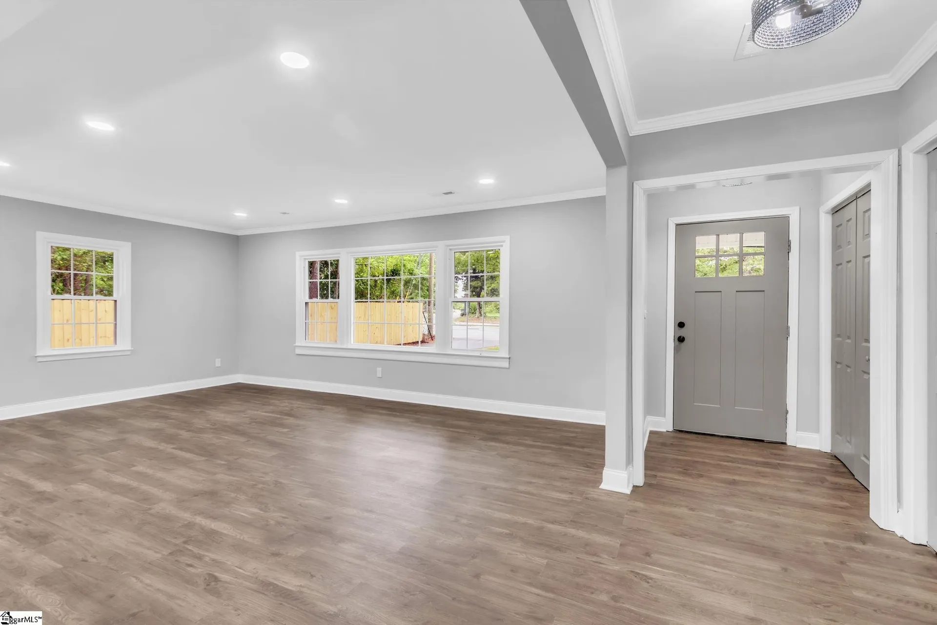 Property image 3 at 138 Hunts Bridge Road, Greenville, SC 29617