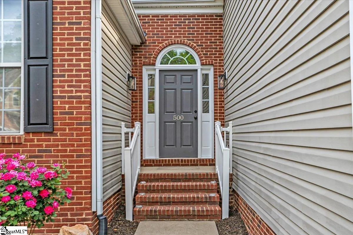 Property image 2 at 500 Kingsmoor Drive, Simpsonville, SC 29681