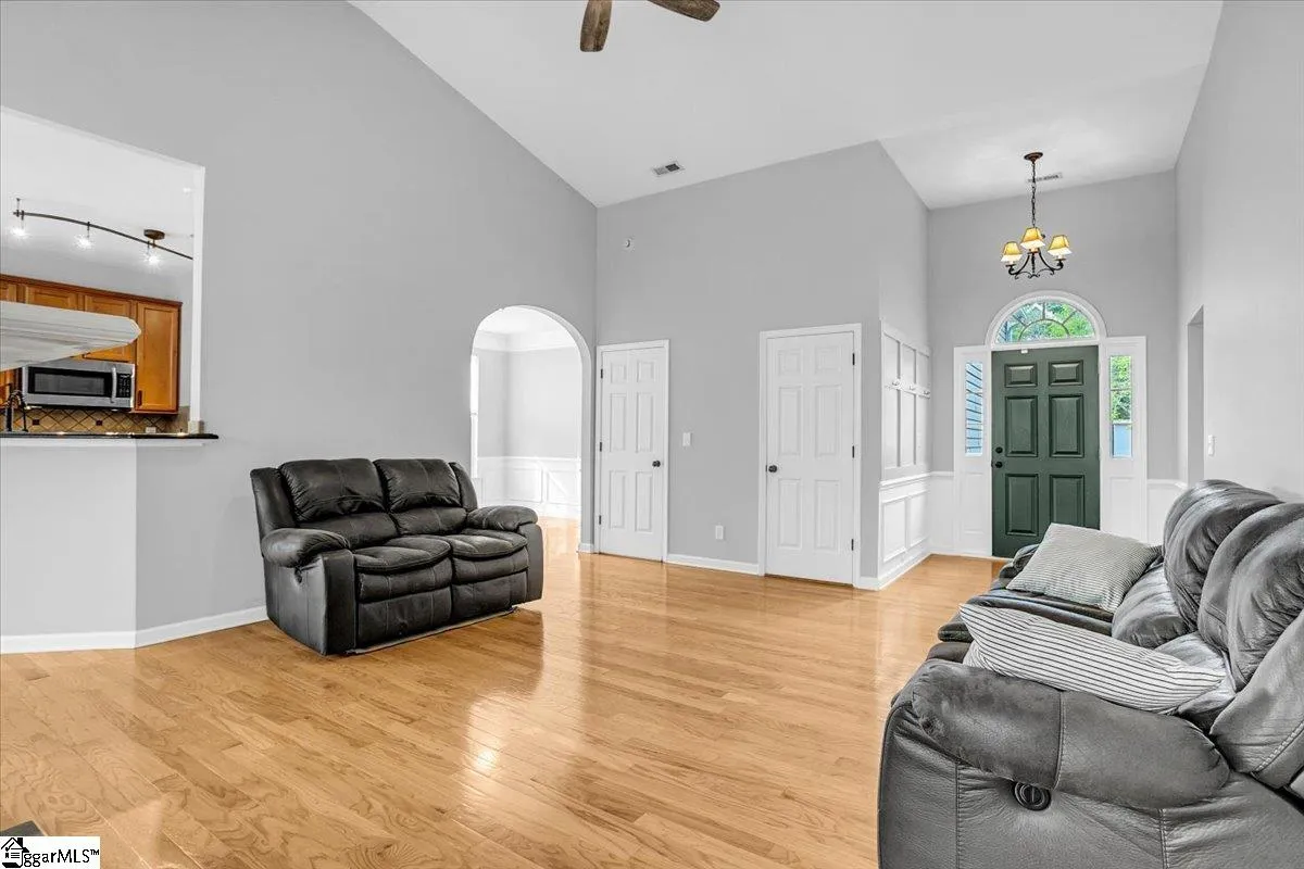 Property image 4 at 500 Kingsmoor Drive, Simpsonville, SC 29681
