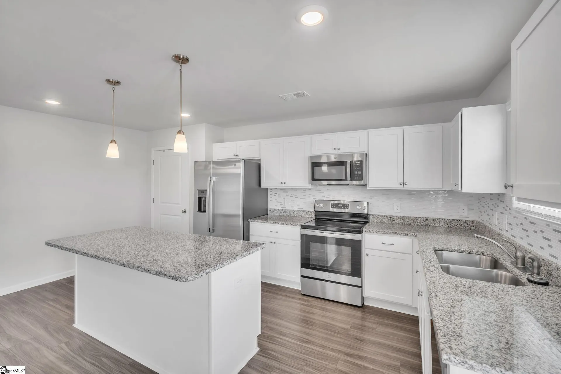 Property image 3 at 19 Chalet Court, Anderson, SC 29621