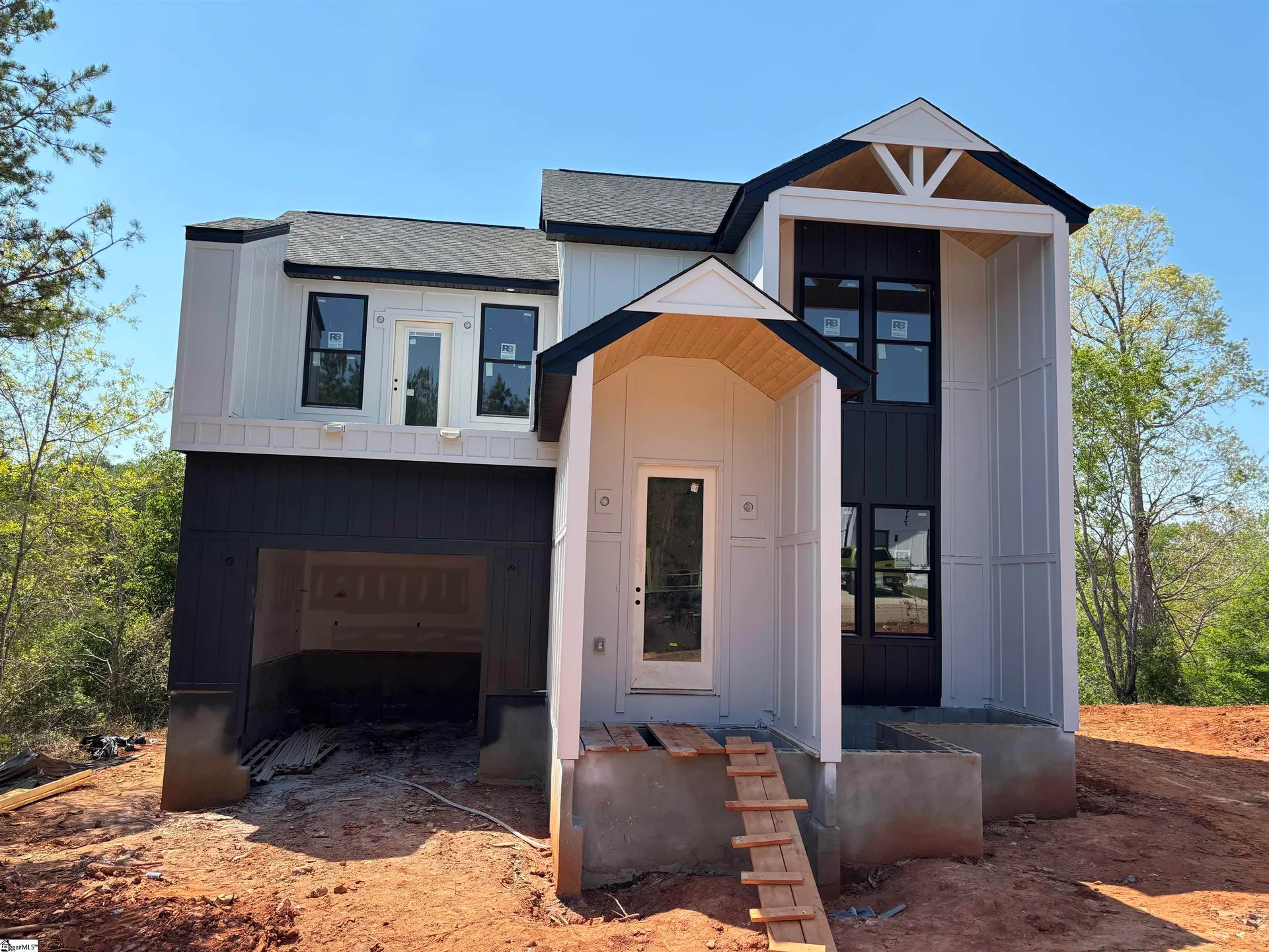 River Breeze, Greenville Community