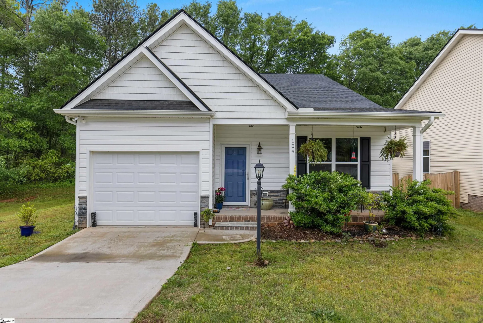 104 Colonial Court