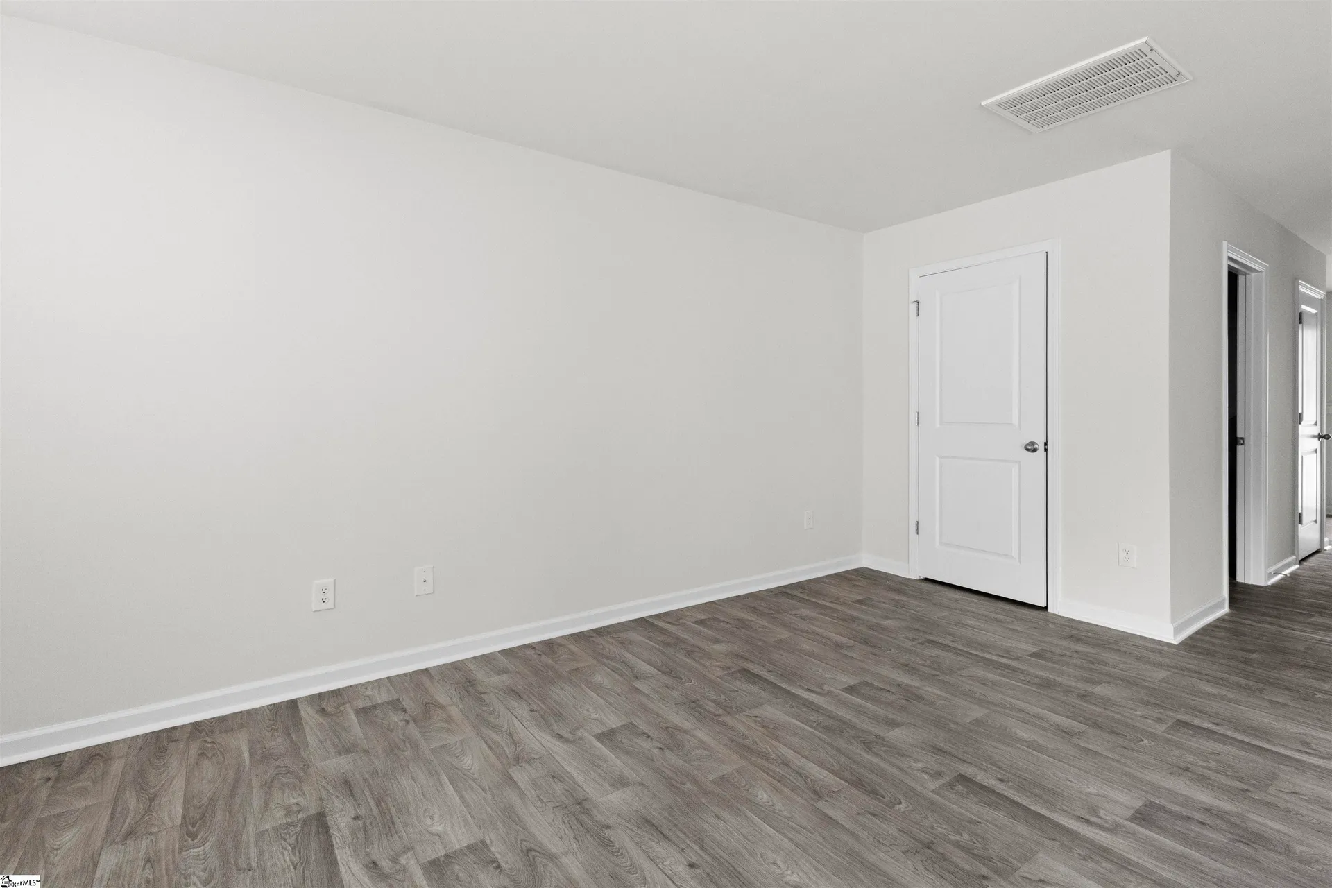 Property image 5 at 1228 N Norwhich Lane, Spartanburg, SC 29301