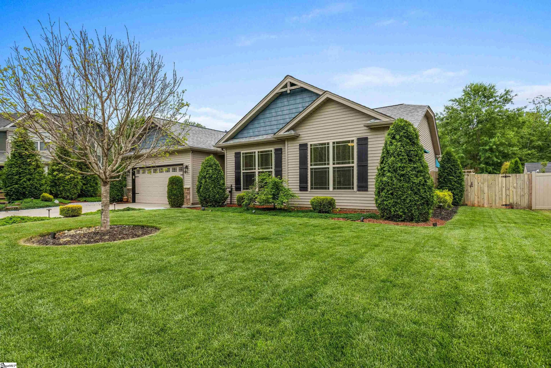 Property image 2 at 268 Finley Hill Court, Simpsonville, SC 29681